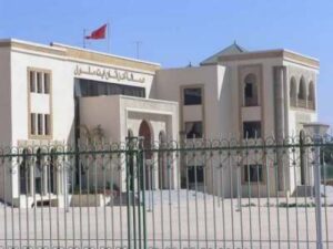 كاتبة عمومية بأيت ملول تتهم عون سلطة بالهجوم على مكتبها وتخريب ممتلكاتها 7 عمالة إنزكان
