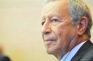 فضائح مسؤولين كبار تدفع بلمختار إلى ملاحقة مسربي الأسرار والوثائق