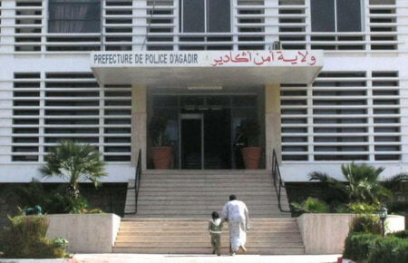 محاكمة مثيرة بأكادير.. ناشط فايسبوكي يواجه القضاء بتهم التشهير وإهانة الأمن محاكمة مثيرة بأكادير.. ناشط فايسبوكي يواجه القضاء بتهم التشهير وإهانة الأمن