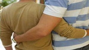 شوهة: ملهى ليلي باكادير يكلف شاذا جنسيا باستقبال الزبناء و ''السهر على راحتهم'' 9 a62