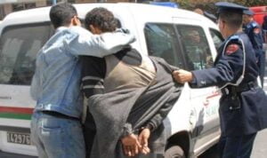 شرطة أكادير تضع حدا للنشاط الإجرامي ل:"پيدرو" الخطير، وهذا ما عثر بجوزته: 4 a330