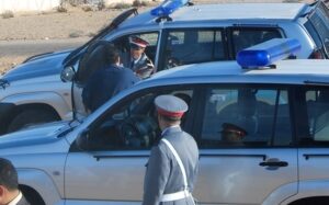 ايقاف شابين كانا في طريقهما إلى أكادير أهانا دركيين ورفضا تحرير مخالفة سير 12 aa 4