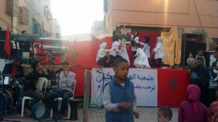 جمعية النهضة للسمكين بحي الحريشة تُكرم أبناء حييها و تُرسخ للعمل المواطِن الجاد