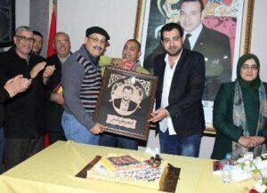 أكادير:خبير التنمية الذاتية كريم الشاذلي يوقع كتابه الجديد "اصنع لنفسك ماركة" 4 12718336 577566535734755 5979175142508045499 n