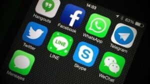 عودة المكالمات المجانية عبر الواتساب والماسنجر والسكايب 8 whatsapp paid india 681x420