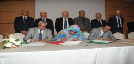 المسؤولون الجهويون والإقليميون بوزارة التربية الوطنية يوقعون على ميثاق المسؤولية