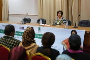 شباش تحاضر في الجامعة الدولية لأكادير بمناسبة اليوم العالمي للمرأة 2 12717960 1739930919577076 1455416589134314414 n