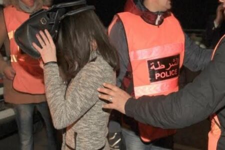 أكادير : التحرش الجنسي يورط قائدا وأعوان سلطة في فضيحة مدوية أكادير : التحرش الجنسي يورط قائدا وأعوان سلطة في فضيحة مدوية