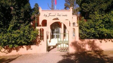 مصير الشواهد الادارية بقيادة امسكروض محور شكاية لوالي أكادير