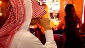 فضيحة:"كاتالوغ" شبكة الدعارة الراقية التي تستقطب تلميذات الثانوي للخليجيين تسقط في يد الأمن 9 resize