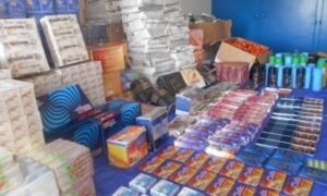 حجز كميات مهمة من المخدرات والعوازل الطبية داخل محل تجاري 5 timthumb 4 590x354