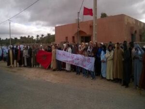 عاجل وخطير:السلطات بتغجيجت والمديرية الجهوية للصحة بكلميم تتنصلان من وعودعهما لساكنة تينزرت 9 Présentation1 8