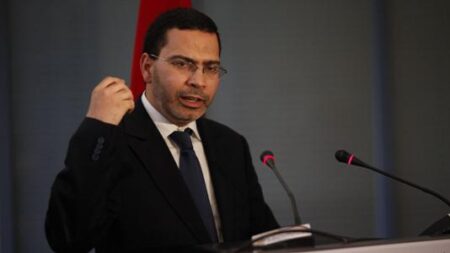 عاجل:الخلفي يتفاوض مع الأساتذة المتدربين عبر الهاتف عوض بن كيران عاجل:الخلفي يتفاوض مع الأساتذة المتدربين عبر الهاتف عوض بن كيران
