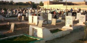 حكاية الأم التي دفنت ابنها وبعد أيام فوجئت به يدخل عليها المنزل 7 1 75