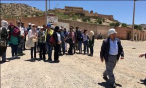 طلبة بأكادير يصورون بواحة تيوت فيلما وثائقيا عن مشكل الماء والانحباس الحراري للمشاركة في المؤتمر المناخي كوب 22 8 11 1