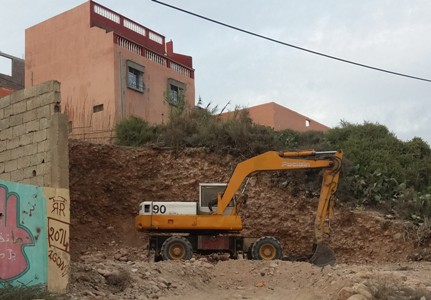 بالصور:سكان أورير يشتكون من عمليات الحفر التي تهدد مساكنهم بالإنهيار 1 ?