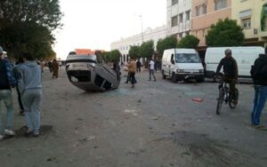 +صور و فيديو:مواجهات خطيرة بين أنصار الوداد والفتح، و اعتقالات تطال المتورطين