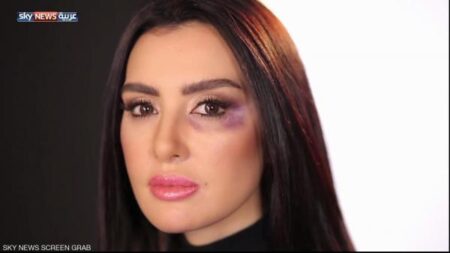 طليق الفنانة ميساء مغربي يستأجر "بلطجية" للإعتداء عليها بعد تحطيم الأستوديو