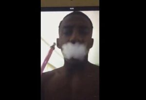 توقيف مؤذن مسجد باشتوكة بسبب تدخينه“الشيشة” 9 a