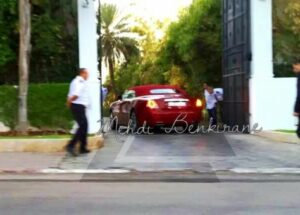 الملك محمد السادس و أسرته الصغيرة في بيت عزيز أخنوش