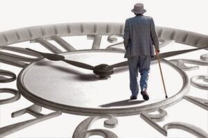 الحكومة تستعد لرفع سن التقاعد من 62 إلى 65 سنة، والجدل يرافق الموضوع. 4 a 422