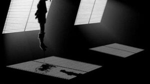 الدشيرة تهتز على وقع انتحار من نوع خاص بطله عشريني، ومكانه ورشة للصباغة