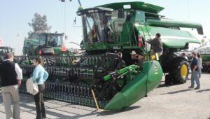 سكاكين آلة الحصاد تزهق روح مالك أرض بطريقة مروعة…