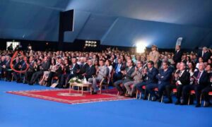 الرباح يوضح “كيف لي أن أصفق على إلياس العماري قارئ الرسالة الملكية  وهو جالس بقربي؟”