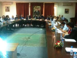 موضوعا:”الميكا والباعة المتجولون” يحظيان بحصة الأسد في النقاش في دورة غرفة التجارة و الصناعة بأكادير.