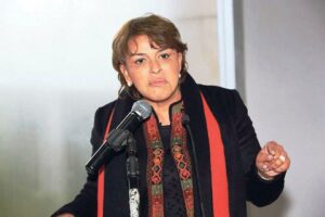 الحكومة تدخل بقوة على خط نفايات الطاليان،وتصفع وزيرة 22 ساعة وهذا ما قررته: