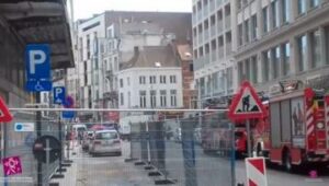 عاجل حالة طوارئ ببلجيكا وارهابي يهدد بتفجير نفسه