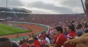 هذا مافعل جمهور الوداد امام الاهلي