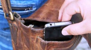دراسة فريدة من نوعها تكشف عن الهاتف الذكي الأكثر عرضة للسرقة. 1 دراسة