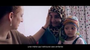 صور “للا سلمى”كما لم تروها من قبل: تمسح الدموع ، وتلعب بالفقعات!!!