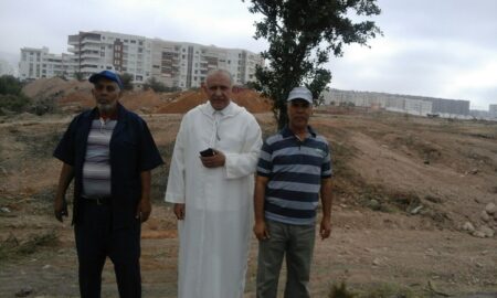 لهذا السبب حل المالوكي صبيحة اليوم السبت بمحيط ميناء أكادير : لهذا السبب حل المالوكي صبيحة اليوم السبت بمحيط ميناء أكادير :