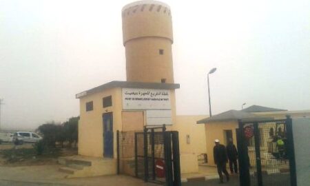 اشتوكة : بحارة مرفأ "تفنيت" ..مشاكل بالجملة ومتاجرة بعرق جبينهم