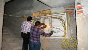 اشتوكة أيت باها:سكان دوار درايد بسيدي بيبي يستنكرون ضعف التيار الكهربائي