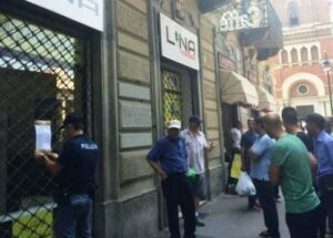 شرطة إيطاليا تعتقل مسيرا لوكالة نصب على 200 مغربيا ببيعه تذاكر سفر مزورة.