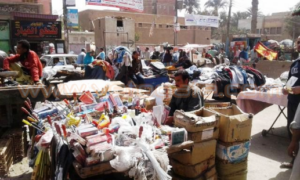 أكادير: فوضى الباعة و العربات تخنق أنفاس سوق الأحد و تؤجج غضب التجار و المهنيين (بيان)