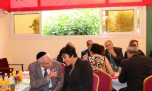 اليهود “يمنعون” الوالي العدوي من افتتاح “تيميزار للفضة” بـتيزنيت