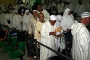 اعتقال موظفين بعمالة ورزازات وفرار ثالث في قضية نصب على 21 راغبا في الحج