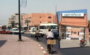 ايت ملول:مدينة التناقضات