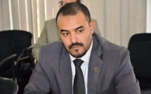 الغياب المتكرر لأستاذ بأكادير وتكاسله داخل القسم يدفع التلاميذ  لمقاطعة فصول الدراسة