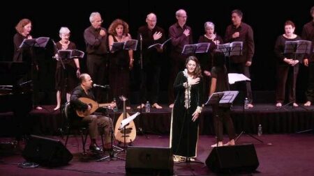 "في قلب المتصوف" محور رحلة فنية للفنانة عبير النصراوي