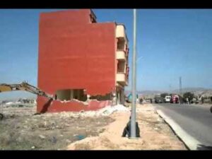 أكاديـر:الغش وراء هدم منزل بأكادير والمقاول أمام القضاء وهذه هي التفاصيل