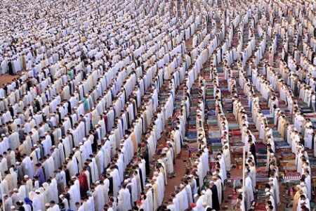 صلاة عيد الأضحى في المغرب .. فسيفساء من الجمال والعبادة