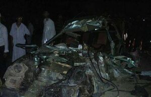 فاجعة بإنزكان.(+صور خطيرة):وفاة زوجين وابنيهما صدمتهم حافلة بمدخل اولاد داحو