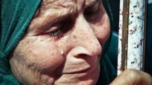 فضيحة:شاب في العشرينات من عمره يكبل مسنة عمرها 80 سنة ويغتصبها بطريقة وحشية بحي الداخلة