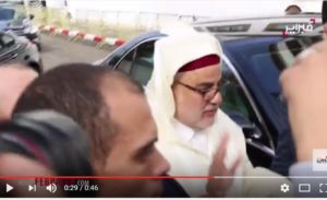 شاهد لحظة وصول بنكيران لمقر مجلس النواب وهذا ما قاله