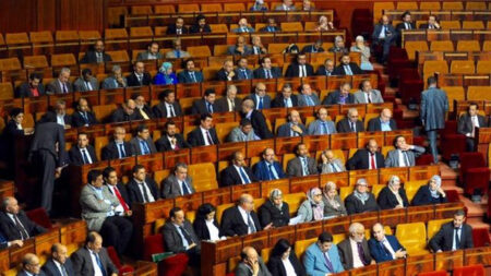 المصباح والجرار يحسمان في رؤساء فرقهم بالبرلمان